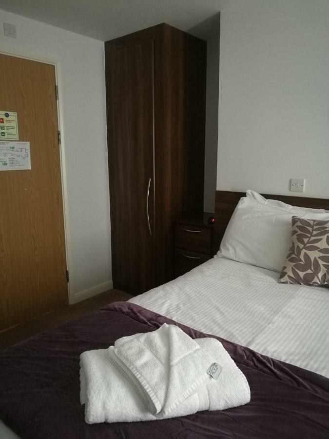 Barley Sheaf, Old Bridge Street En Suite Rooms, Room Only Truro Buitenkant foto
